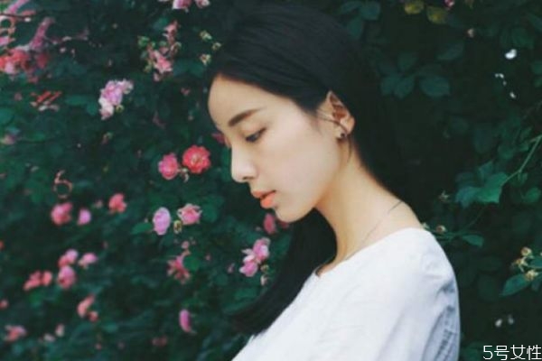 女友冷戰(zhàn)想分手怎么辦 女友冷戰(zhàn)怎么挽回 女友冷戰(zhàn)想分手怎么辦 女友冷戰(zhàn)怎么挽回