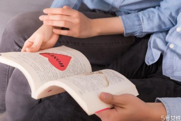 分居兩地的婚姻怎樣維持 異地婚姻如何培養(yǎng)感情 分居兩地的婚姻怎樣維持 異地婚姻如何培養(yǎng)感情