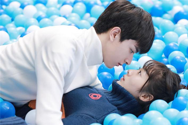 異地夫妻多久見(jiàn)一次面正常 夫妻異地一年不見(jiàn)面正常嗎 異地夫妻多久見(jiàn)一次面正常 夫妻異地一年不見(jiàn)面正常嗎