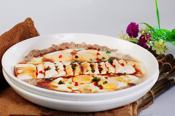 過(guò)橋豆腐的做法 過(guò)橋豆腐怎么做好吃 過(guò)橋豆腐的做法 過(guò)橋豆腐怎么做好吃