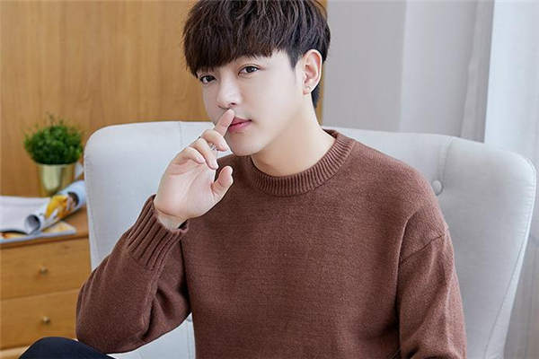 日系毛衣什么顏色好看 日系毛衣什么顏色好看