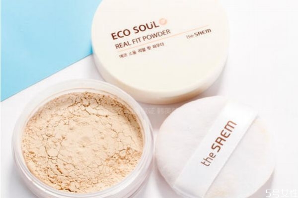 散粉用洗面奶能卸妝嗎 散粉洗面奶洗得干凈嗎 散粉用洗面奶能卸妝嗎 散粉洗面奶洗得干凈嗎