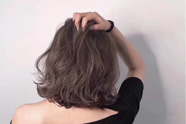 線條燙好打理嗎 線條燙怎么打理 線條燙好打理嗎 線條燙怎么打理