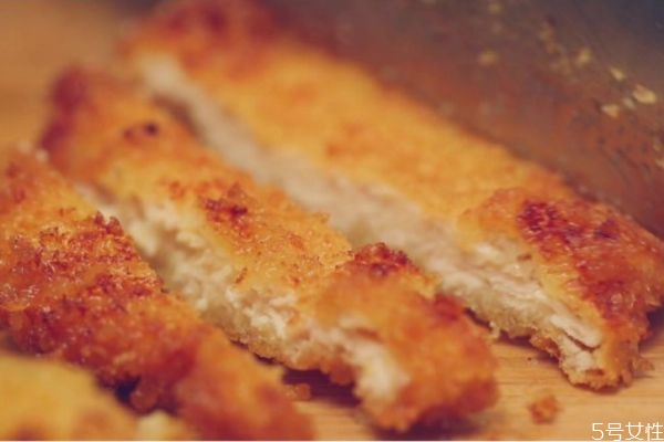 雞排可以用烤箱烤嗎 烤箱可以做雞排嗎 雞排可以用烤箱烤嗎 烤箱可以做雞排嗎