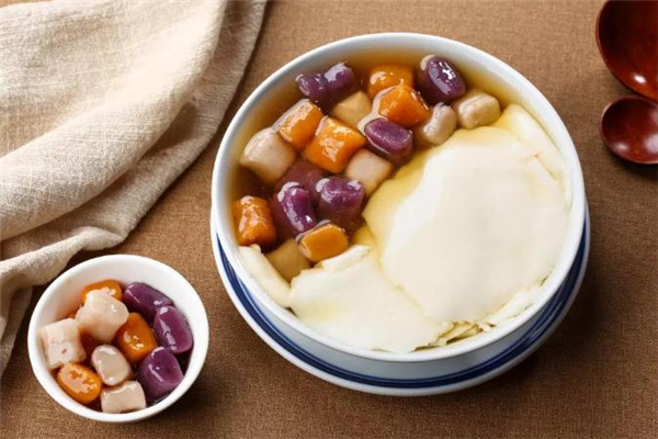 芋圓和珍珠有什么區(qū)別 芋圓和珍珠哪個熱量高 芋圓和珍珠有什么區(qū)別 芋圓和珍珠哪個熱量高