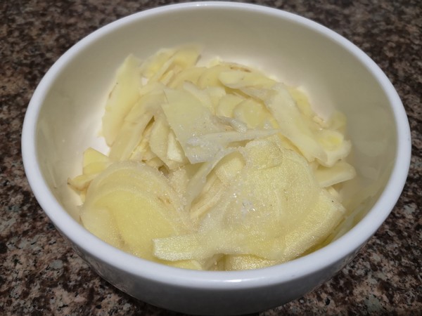 糖醋姜的腌制方法 糖醋姜怎么做好吃 糖醋姜的腌制方法 糖醋姜怎么做好吃