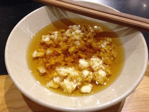 火鍋油碟是純正香油嗎 火鍋油碟是正宗的香油嗎 火鍋油碟是純正香油嗎 火鍋油碟是正宗的香油嗎