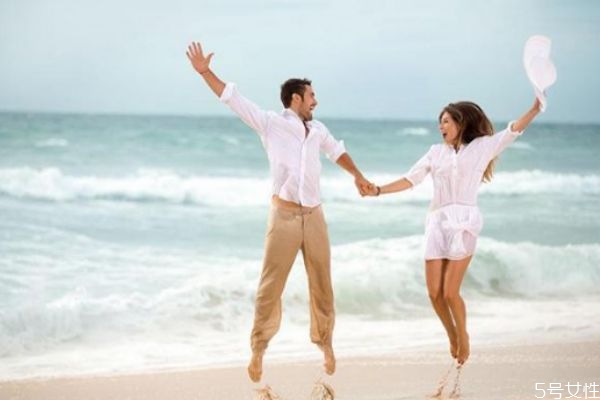 曖昧的人對你忽冷忽熱 對你忽冷忽熱的人心態(tài) 曖昧的人對你忽冷忽熱 對你忽冷忽熱的人心態(tài)