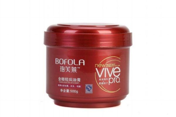 焗油膏和發(fā)膜的區(qū)別 焗油膏和發(fā)膜的不同 焗油膏和發(fā)膜的區(qū)別 焗油膏和發(fā)膜的不同