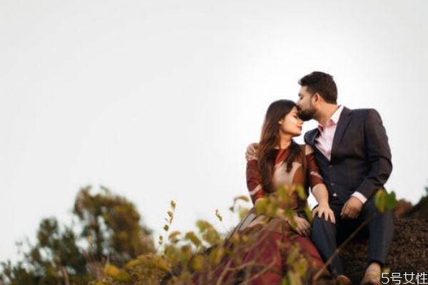 如何讓第三者主動離開 小三最怕什么樣的妻子 如何讓第三者主動離開 小三最怕什么樣的妻子