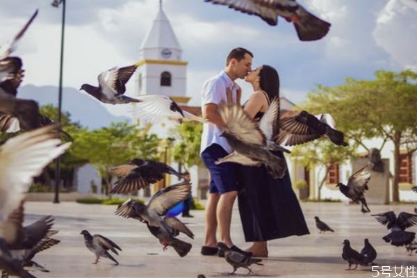 如何讓第三者主動離開 小三最怕什么樣的妻子 如何讓第三者主動離開 小三最怕什么樣的妻子