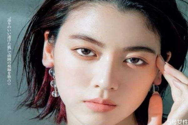 日系小清新妝容怎么畫 日系元?dú)鈯y容怎么畫 日系小清新妝容怎么畫 日系元?dú)鈯y容怎么畫