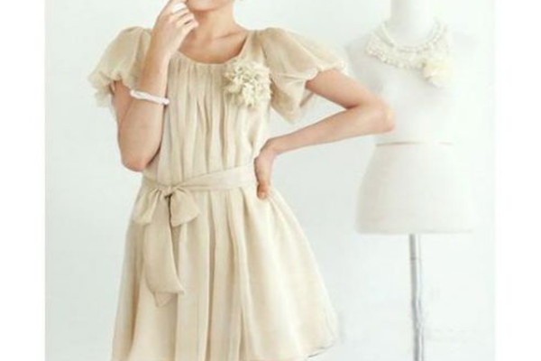 雪紡長(zhǎng)連衣裙配什么鞋子 雪紡長(zhǎng)連衣裙搭配鞋子的方法 雪紡長(zhǎng)連衣裙配什么鞋子 雪紡長(zhǎng)連衣裙搭配鞋子的方法