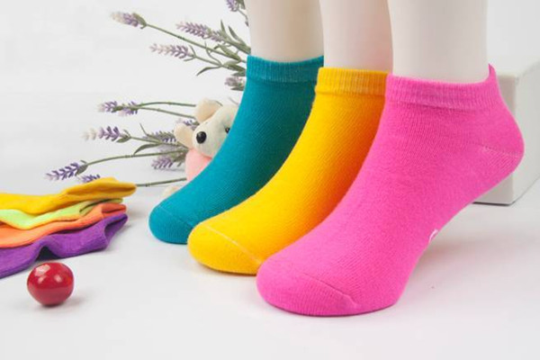 襪子怎么穿比較衛(wèi)生 怎么穿襪子比較衛(wèi)生 襪子怎么穿比較衛(wèi)生 怎么穿襪子比較衛(wèi)生