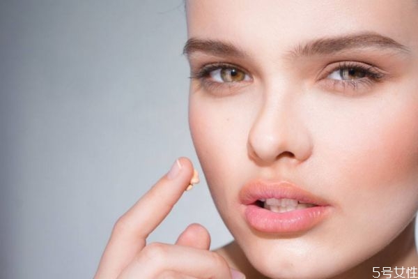 怎么可以消除臉上的斑 如何去臉上的斑 怎么可以消除臉上的斑 如何去臉上的斑