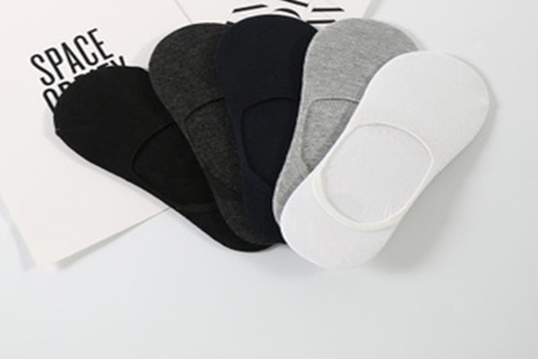 普通襪子和船襪的區(qū)別 普通襪子和船襪有什么不一樣 普通襪子和船襪的區(qū)別 普通襪子和船襪有什么不一樣