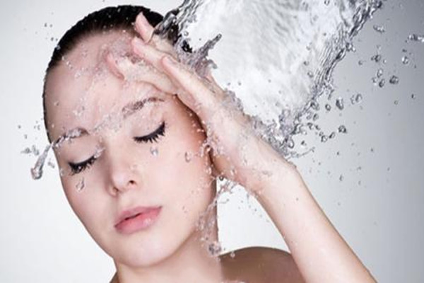 黑頭頻繁長怎么辦 黑頭頻繁長怎么辦