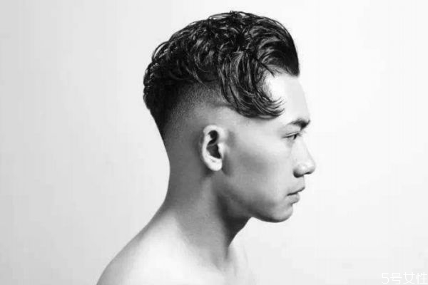 怎么讓發(fā)質永久變軟 讓頭發(fā)變軟的方法有什么