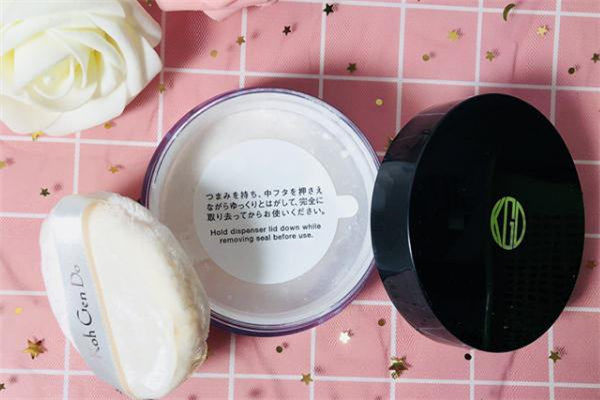 江原道散粉生產(chǎn)日期怎么看 江原道散粉只有一個(gè)色號(hào)嗎 江原道散粉生產(chǎn)日期怎么看 江原道散粉只有一個(gè)色號(hào)嗎