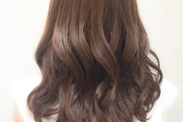 ?長發(fā)微卷發(fā)型有哪些 ?長發(fā)微卷發(fā)型有哪些