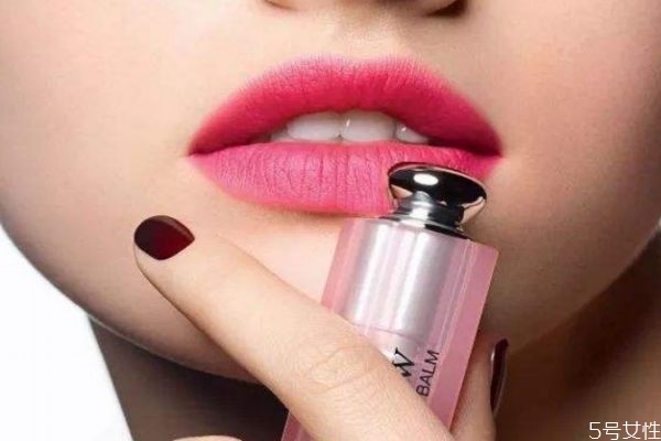 解決口紅沾杯的方法 解決口紅沾杯的方法