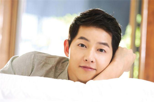 包子臉男生適合什么發(fā)型 包子臉男生適合什么發(fā)型