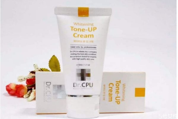 為什么要使用藥妝 藥妝的優(yōu)點(diǎn)有什么 為什么要使用藥妝 藥妝的優(yōu)點(diǎn)有什么