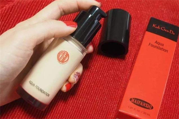 江原道粉底液可以用多久 江原道粉底液好卸嗎 江原道粉底液可以用多久 江原道粉底液好卸嗎