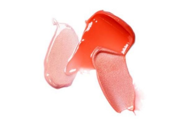 口紅和唇彩哪個(gè)危害小 唇彩的成分 口紅和唇彩哪個(gè)危害小 唇彩的成分