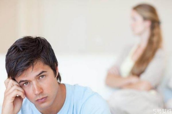 想離婚的男人會(huì)拖著嗎 男方想離婚為什么拖著 想離婚的男人會(huì)拖著嗎 男方想離婚為什么拖著