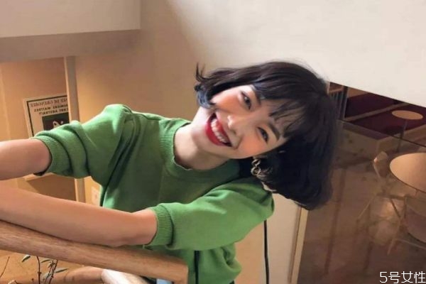 軟化劉海后多久可以沾水 軟化劉海后的注意事項 軟化劉海后多久可以沾水 軟化劉海后的注意事項