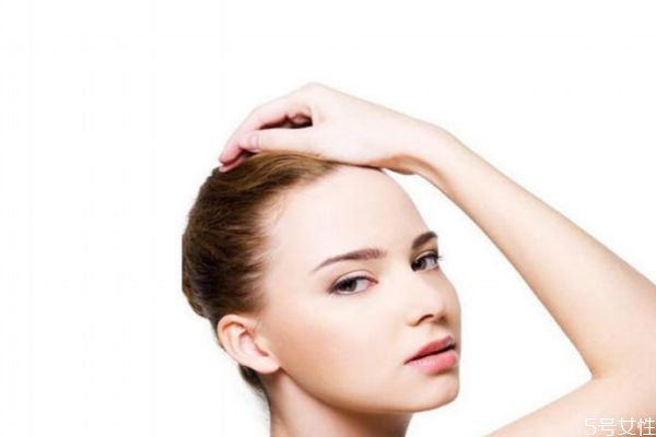 皮膚暗黃美白的方法 改善皮膚暗黃的方法 皮膚暗黃美白的方法 改善皮膚暗黃的方法