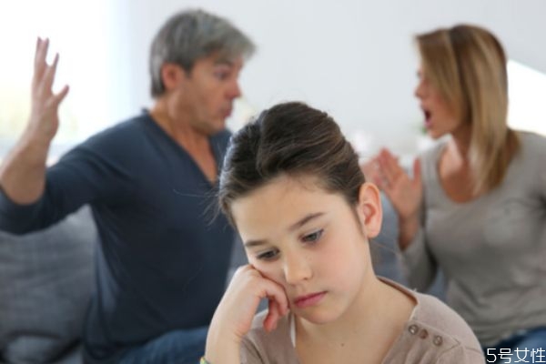 出軌的男人有幾種表現(xiàn) 男人會悔恨自己出軌嗎 出軌的男人有幾種表現(xiàn) 男人會悔恨自己出軌嗎