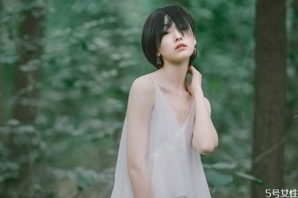 如何增加氣質(zhì) 增加氣質(zhì)的方法 如何增加氣質(zhì) 增加氣質(zhì)的方法