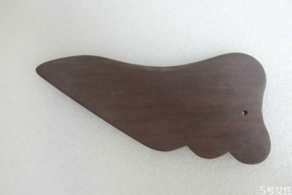 面部刮痧板什么材質(zhì)好 面部刮痧板應(yīng)該怎么選擇 面部刮痧板什么材質(zhì)好 面部刮痧板應(yīng)該怎么選擇