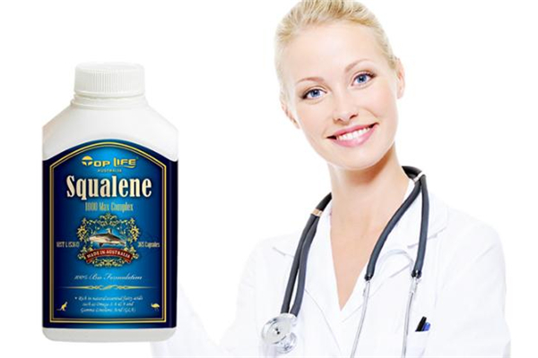 角鯊烯可以空腹吃嗎 角鯊烯飯前吃還是飯后吃 角鯊烯可以空腹吃嗎 角鯊烯飯前吃還是飯后吃