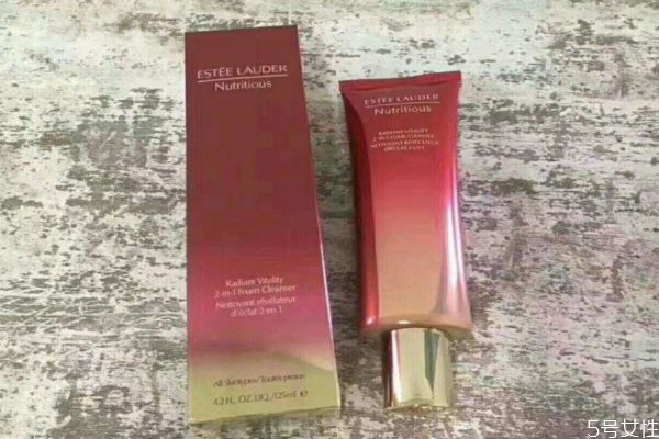 雅詩蘭黛紅石榴洗面奶如何 雅詩蘭黛紅石榴洗面奶效果 雅詩蘭黛紅石榴洗面奶如何 雅詩蘭黛紅石榴洗面奶效果