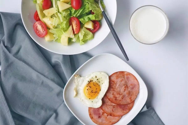 增肌晚上加餐吃什么 增肌晚上加餐適合吃什么 增肌晚上加餐吃什么 增肌晚上加餐適合吃什么