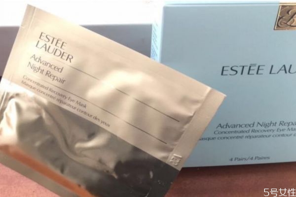 眼睛下面是干紋還是細紋 怎么分辨什么是干紋 眼睛下面是干紋還是細紋 怎么分辨什么是干紋