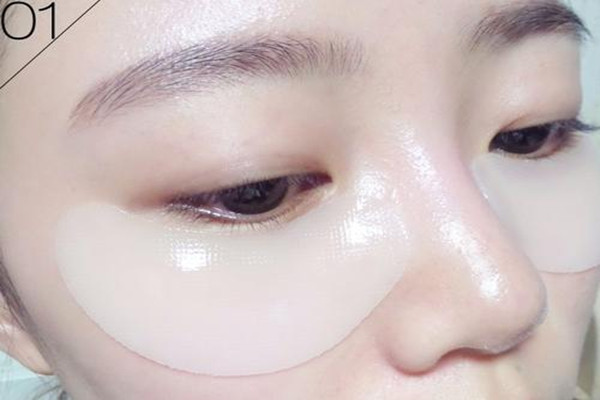 眼袋貼貼多久 眼袋貼貼多長時間 眼袋貼貼多久 眼袋貼貼多長時間