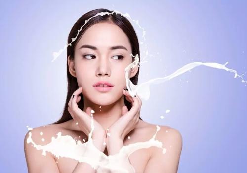 油皮女生夏季如何護(hù)膚 油皮女生夏季怎么護(hù)膚 油皮女生夏季如何護(hù)膚 油皮女生夏季怎么護(hù)膚