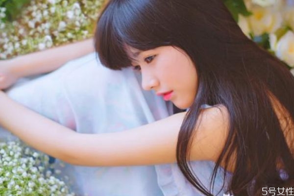 悶騷男吃醋的表現(xiàn)有什么 悶騷男吃醋會(huì)怎么樣 悶騷男吃醋的表現(xiàn)有什么 悶騷男吃醋會(huì)怎么樣