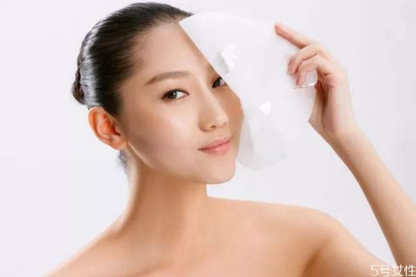 洗臉后可以直接做面膜嗎 面膜可以不洗臉直接敷嗎 洗臉后可以直接做面膜嗎 面膜可以不洗臉直接敷嗎