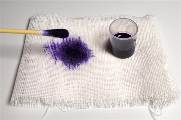 紫藥水可以直接涂到傷口嗎 紫藥水怎么用 紫藥水可以直接涂到傷口嗎 紫藥水怎么用