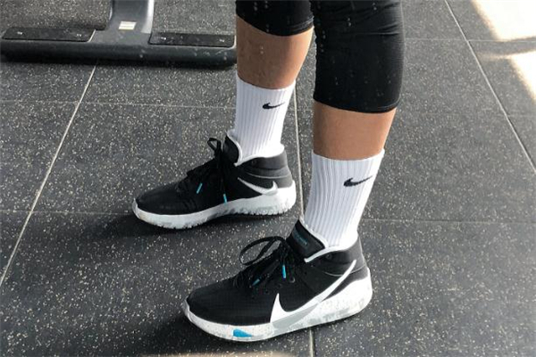 耐克kd13適合什么位置 kd13適合外場(chǎng)嗎 耐克kd13適合什么位置 kd13適合外場(chǎng)嗎