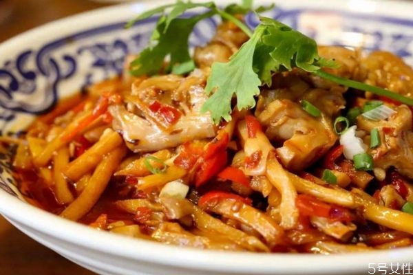 酸筍怎么做好吃 酸筍的正宗做法 酸筍怎么做好吃 酸筍的正宗做法