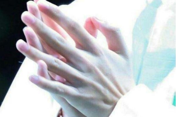 手指關節(jié)為什么會有皺紋 手指關節(jié)皺紋多怎么辦 手指關節(jié)為什么會有皺紋 手指關節(jié)皺紋多怎么辦