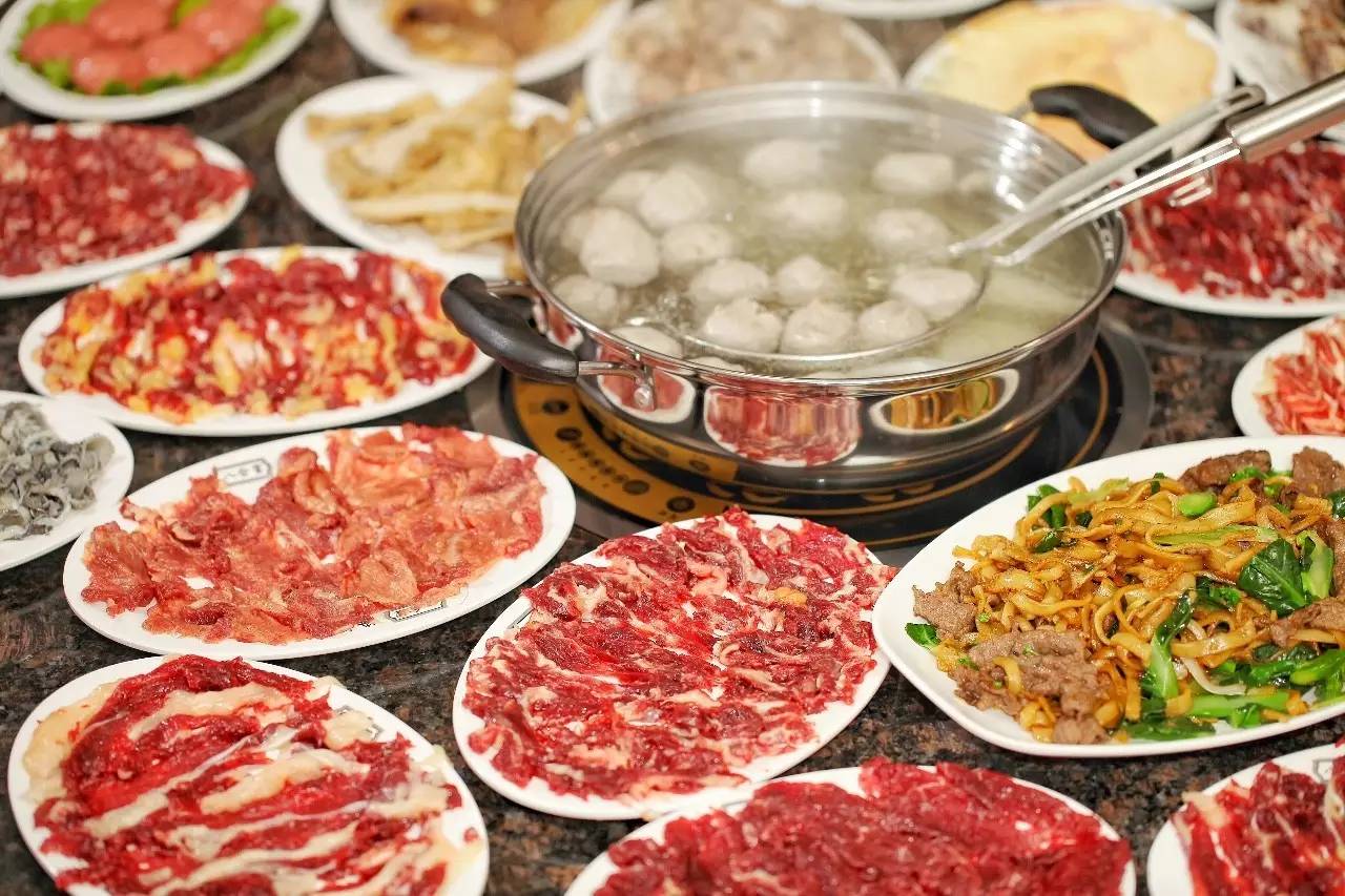 潮汕牛肉火鍋的鍋底是什么 潮汕牛肉火鍋為什么好吃 潮汕牛肉火鍋的鍋底是什么 潮汕牛肉火鍋為什么好吃