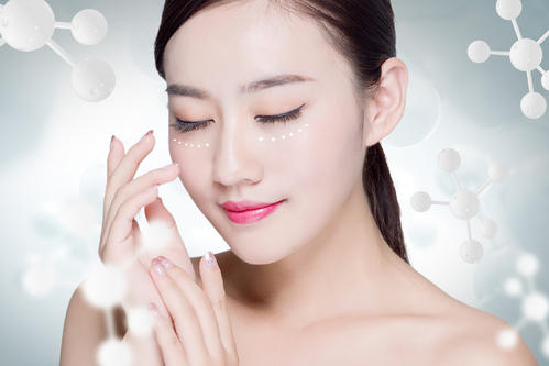 夏季如何美容養(yǎng)顏 夏季美容養(yǎng)顏的方法 夏季如何美容養(yǎng)顏 夏季美容養(yǎng)顏的方法