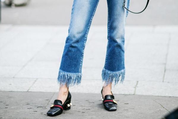 牛仔褲流蘇邊怎么弄 牛仔褲流蘇邊的制作方法 牛仔褲流蘇邊怎么弄 牛仔褲流蘇邊的制作方法